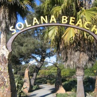 solana-beach-arch
